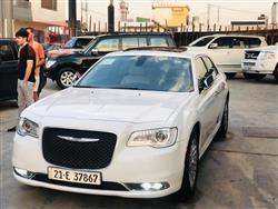 كرايسلر 300